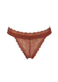 After Eden Mace slip lace