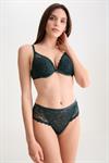 Lisca Evelyn brazilian string